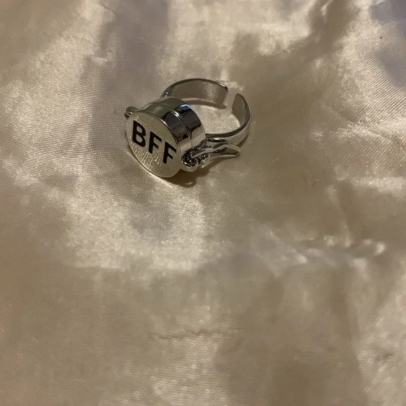 BFF Ring - Picture 7 of 11